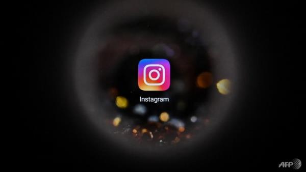 Instagram tests letting creators charge subs<em></em>criptions