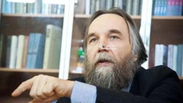 Who is Aleksandr Dugin, the sovereign philosopher nicknamed “Putin’s brain”