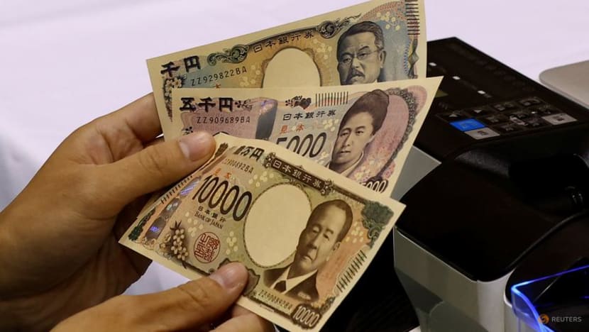What would Japanese intervention to boost a weak yen look like?